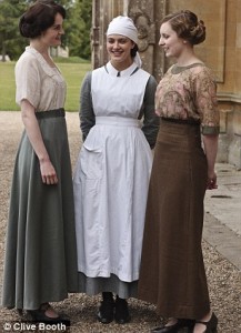The Crawley sisters in Downton Abbey S2. Copyright Daily Mail
